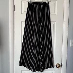 Mind Code Super Wide Leg Striped Pants - Size S